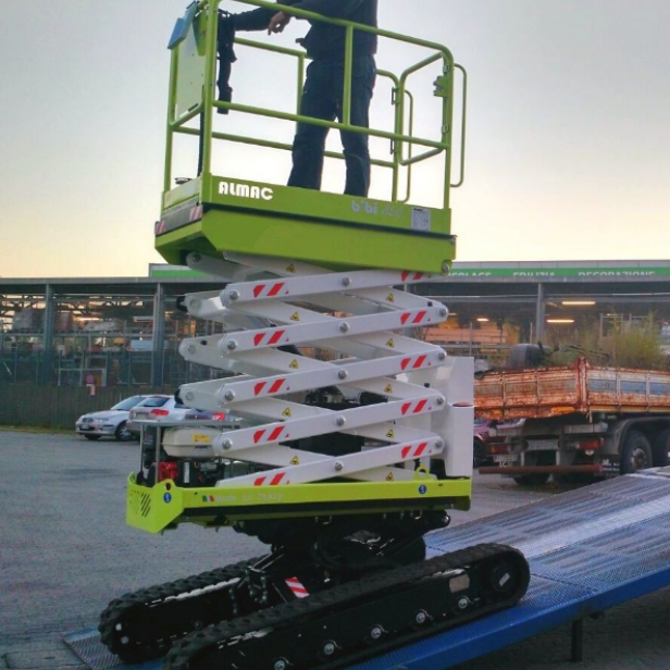 ALMACRAWLER MINI CRAWLER SCISSOR LIFT BIBI 850BL - 7.9M 250KG