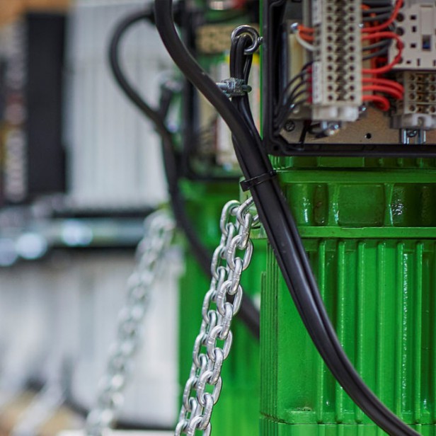 Chain hoist 500kg W5F 24V HOISTS