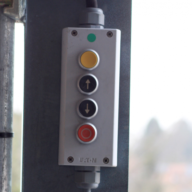 BOCKER Rack and Pinion Hoist Super-Lift MX 1024