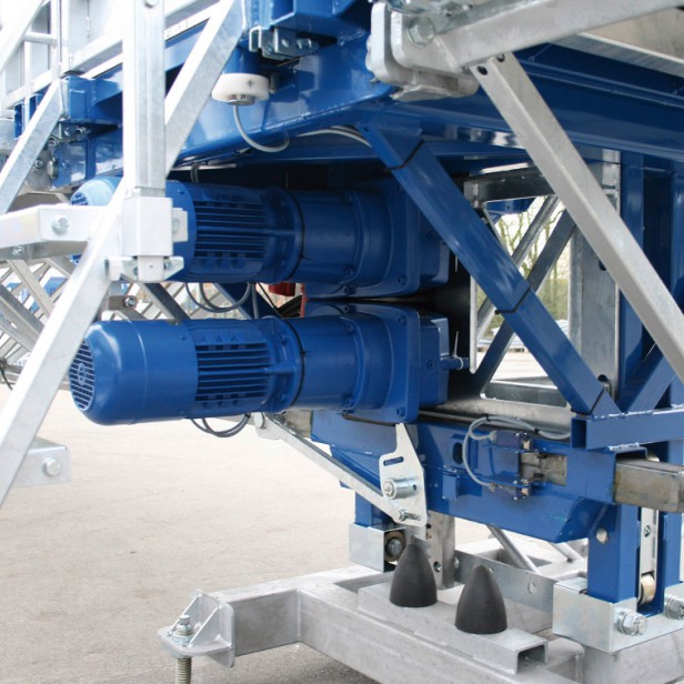 BOCKER Rack and Pinion Hoist Maxi-Climber 200M