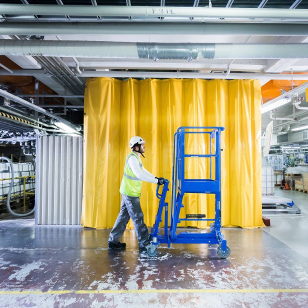 BOCKER ALP-Personnel-Lift IXO-Lift 4M