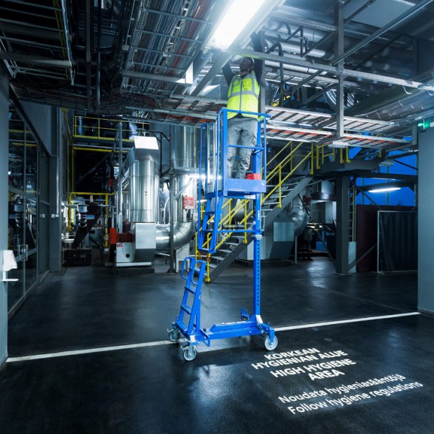 BOCKER ALP-Personnel-Lift IXO-Lift 4M