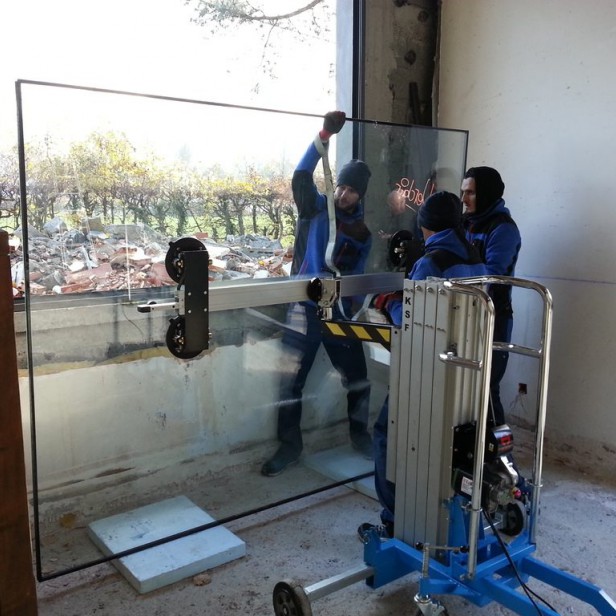 KSF BD400 electric material lifter 250kg ~4m Electric lifter BD400 250 kg BD400 – portable material lifter up to 4 m