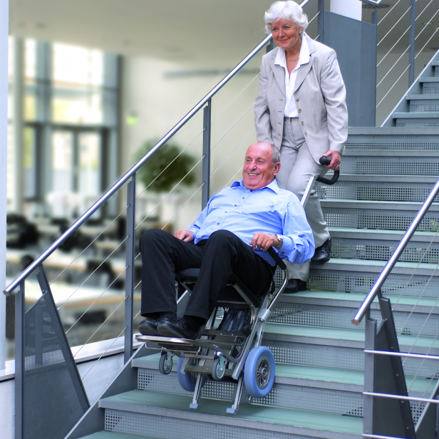 AAT C-MAX U1 stair climber chair portable stair climber AAT C-MAX U1 stair climber AAT C-MAX U1 up to 160 kg