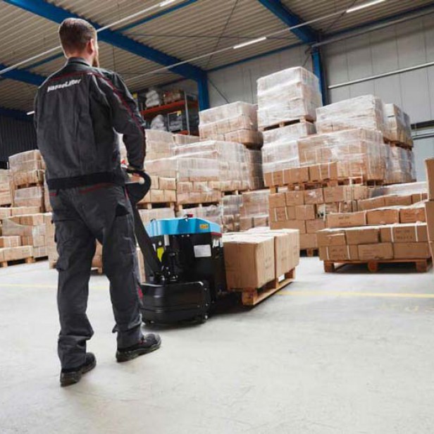 FULL Electric pallet truck E-LI-WALK15 1500kg FORKLIFTS