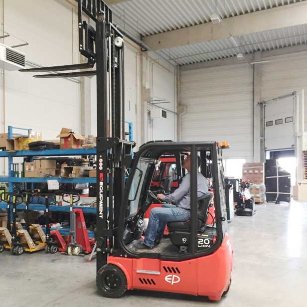 ΗΛΕΚΤΡΙΚΟ ΚΛΑΡΚ CPD20L2 2000KG 3000MM ΑΝΥΨΩΣΗ ΠΕΡΟΝΟΦΟΡΑ ΗΛΕΚΤΡΙΚΟ ΚΛΑΡΚ CPD20L2 2000KG 3000MM ΑΝΥΨΩΣΗ ΠΕΡΟΝΟΦΟΡΑ