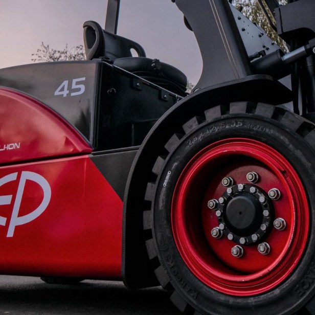 ΗΛΕΚΤΡΙΚΟ ΚΛΑΡΚ CPD45-50 F8 5000KG ΕΩΣ 6000Μ ΑΝΥΨΩΣΗ ΠΕΡΟΝΟΦΟΡΑ ΗΛΕΚΤΡΙΚΟ ΚΛΑΡΚ CPD45-50 F8 5000KG ΕΩΣ 6000Μ ΑΝΥΨΩΣΗ ΠΕΡΟΝΟΦΟΡΑ