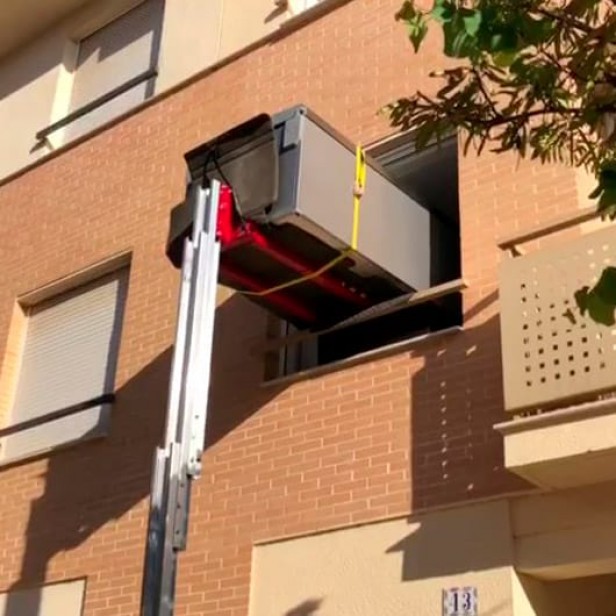 GUIL TORO B-201/C ανυψωτικό υλικών  Χειροκίνητο ανυψωτικό GUIL B-201C  Ανυψωτικό βαρέως τύπου GUIL TORO B-201/C