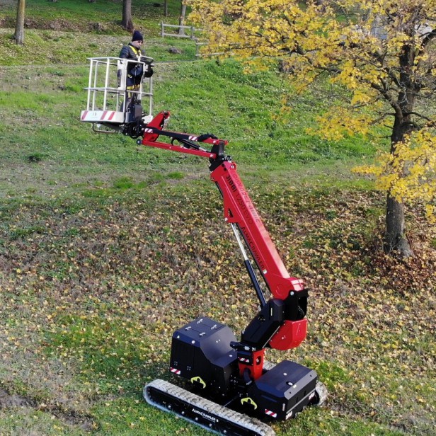 SECOND HAND ALMACRAWLER CRAWLER TELESCOPIC BOOM LIFT  JIBBI 1250 EVO - 12.2M 230KG