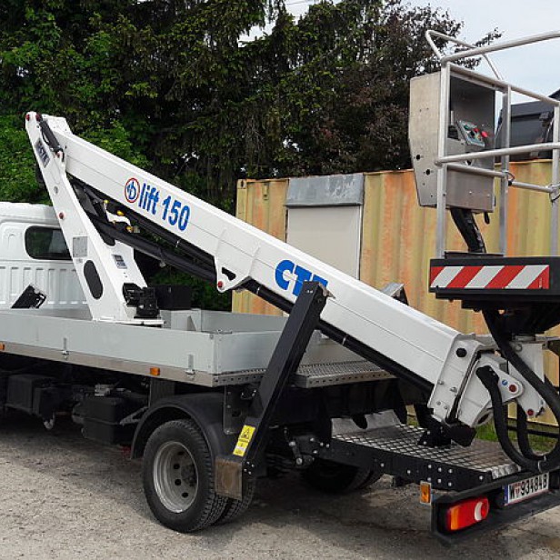 used Telescopic Truck Mounted Boom Lifts b-lift 150, manufactured in 2013 
