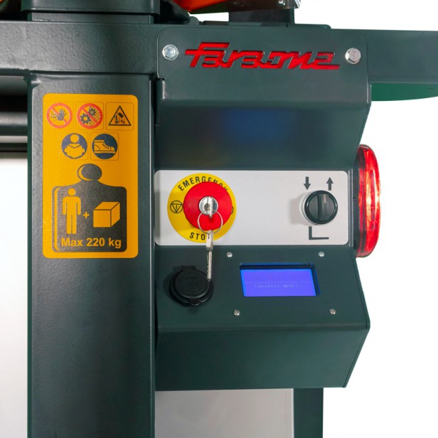 ΜΗΧΑΝΗΜΑ ΣΥΛΛΟΓΗΣ ΠΑΡΑΓΓΕΛΙΩΝ ΕΙΔΙΚΑ ΓΙΑ ΤΟΝ ΤΟΜΕΑ ΤΩΝ ΕΛΑΣΤΙΚΩΝ ELEVAH 40 TIRES - 4M ΥΨΟΣ ΕΡΓΑΣΙΑΣ 