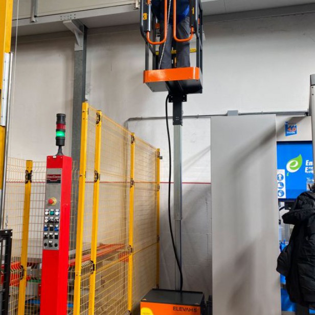 ΜΗΧΑΝΗΜΑ ΣΥΛΛΟΓΗΣ ΠΑΡΑΓΓΕΛΙΩΝ ELEVAH Ε5 MOVE  ΥΨΟΣ ΕΡΓΑΣΙΑΣ 5.15Μ 