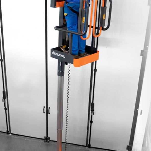 ΗΜΙ-ΗΛΕΚΤΡΙΚΗ ΠΛΑΤΦΟΡΜΑ ΕΡΓΑΣΙΑΣ  ELEVAH E5B - ΥΨΟΣ ΕΡΓΑΣΙΑΣ 5.15Μ 