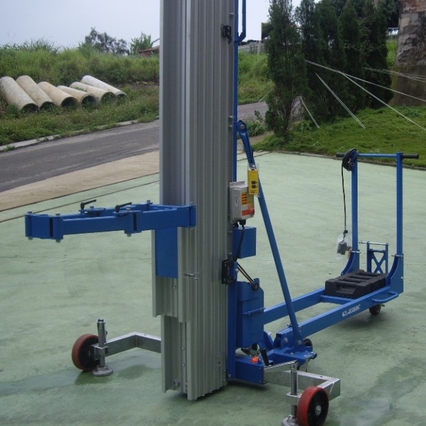 KSF GL850 AC – AC/DC ηλεκτρικό ανυψωτικό γυαλιού 300 kg 8,7 m Τηλεσκοπικό ανυψωτικό γυαλιού με AC/DC τροφοδοσία Ανυψωτικό γυαλιού KSF για προσόψεις και φωταγωγούς