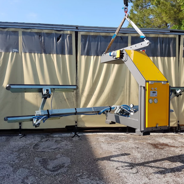CLADDING VACUUM LIFTER WITH ROTATION FOR PANELS ROTO 180 