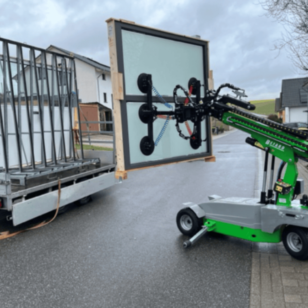 BEFARD GLASS LIFTING ROBOT XC600 600KG -4.8M