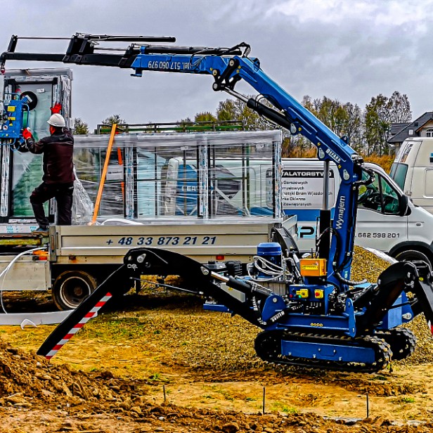 BEFARD ΜΙΝΙ ΕΡΠΥΣΤΡΙΟΦΟΡΟΣ ΓΕΡΑΝΟΣ TB5000 - 2400KG  13Μ