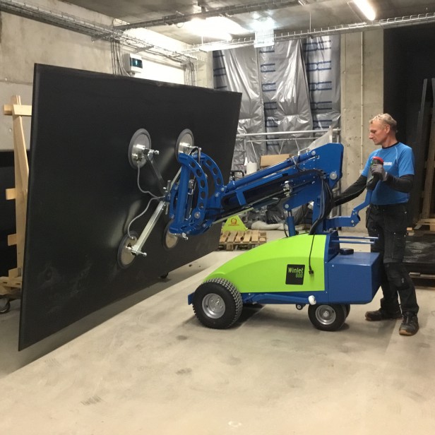 GLASS LIFTING ROBOT WINLET 600 - 600KG -3.3M 