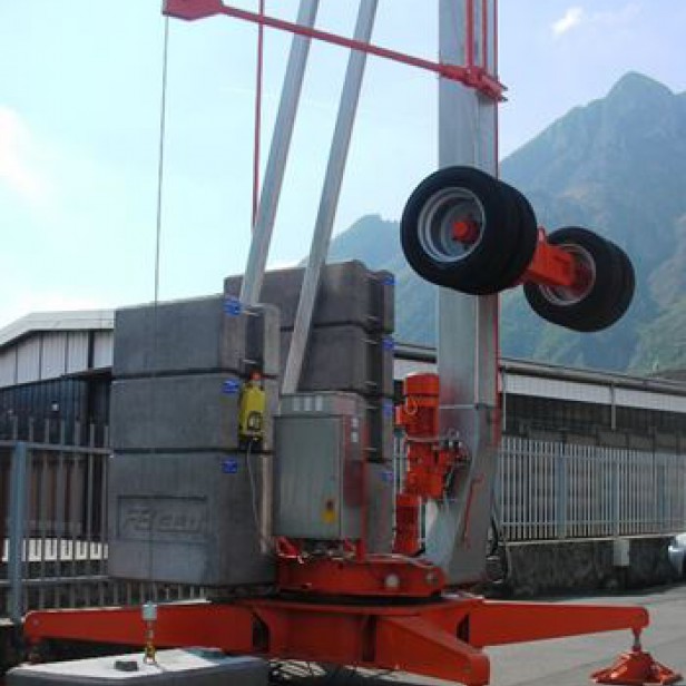 SELF ERECTING CRANE GA 724 MAX LOAD 2000 KG - 10.5Μ & 750KG - 24M & 19.9M HEIGHT