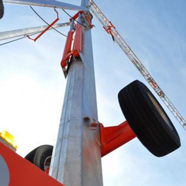 SELF ERECTING CRANE GA 138 MAX LOAD 4000 KG - 12.5Μ & 100KG - 38M & 22.5M HEIGHT 