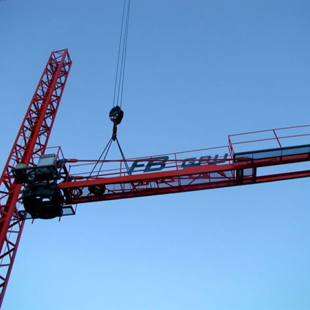 TOWER CRANE GHS451 2000 MAX LOAD 2000KG - 27.5M LENGTH & 1000KG - 45M LENGTH & 36M HEIGHT 