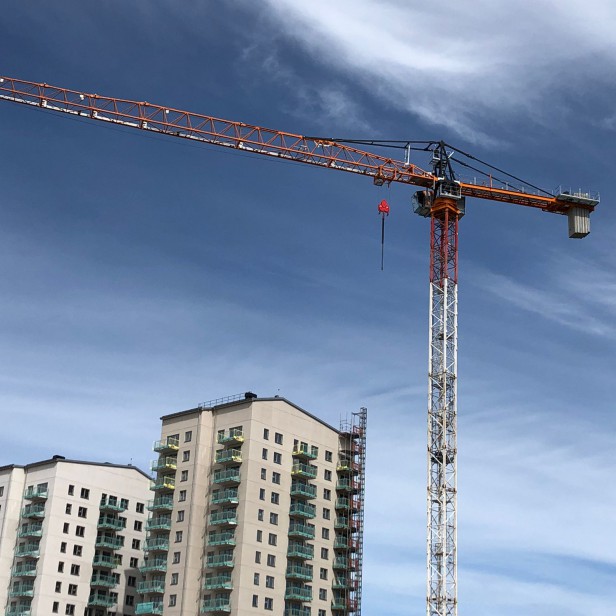 LOW TOP CRANE RTT 400 MAX CAPACITY 18000KG - 75M LENGTH & 84 HEIGHT 