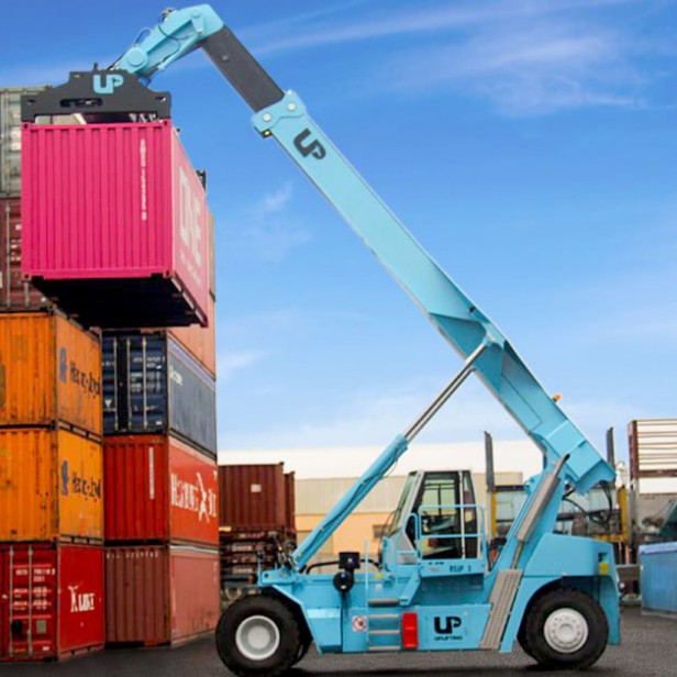 UPLIFTING Reach stacker Model RSUP 10-6CH6 ΓΙΑ ΑΔΕΙΑ CONTAINERS 5,5T/9T/15T