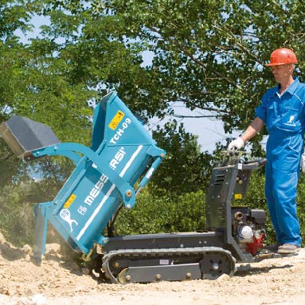 Messersi TC85 μίνι ερπυστριοφόρο dumper 850 kg Messersi TC85 με κινητήρα Honda GX390 Messersi TC85 με υδροστατική μετάδοση Messersi TC85 με 2 ταχύτητες κίνησης Messersi TC85 με πλατφόρμα φόρτωσης 0.38 m³