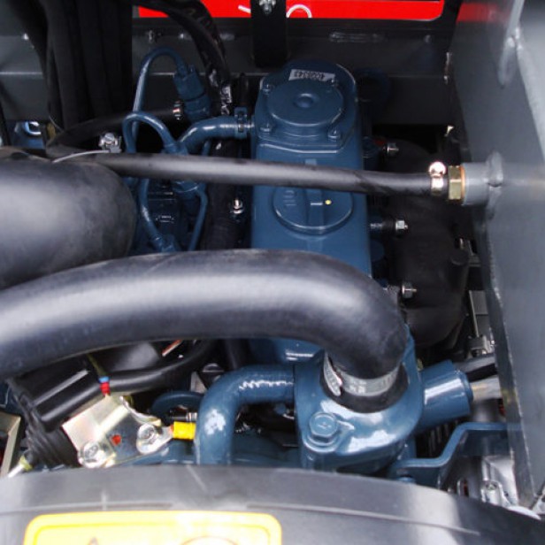 Messersi TC130D mini tracked dumper 1300 kg Messersi TC130D with hydrostatic transmission Messersi TC130D with 2-speed travel Messersi TC130D with 0.5 m³ loading skip Messersi TC130D compact dumper for narrow spaces