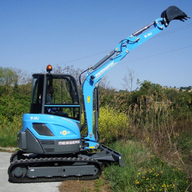 Messersì M38U μίνι εκσκαφέας βάθος σκαψίματος 3,32 m Messersì M38U ερπυστριοφόρος εκσκαφέας compact Messersì M38U mini excavator zero tail swing Messersì M38U εκσκαφέας για στενούς χώρους Messersì M38U εργοταξιακός εκσκαφέας 3450 kg