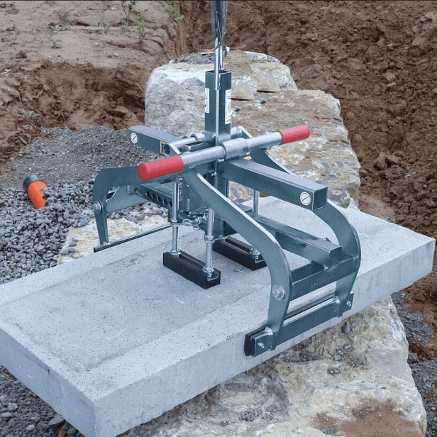 Probst TSZ-UNI 800 Concrete Step Handles TSZ-UNI 800 lifting clamp for paving slabs PROBST TSZ-UNI 800 in use TSZ-UNI 800 grab for kerb stones