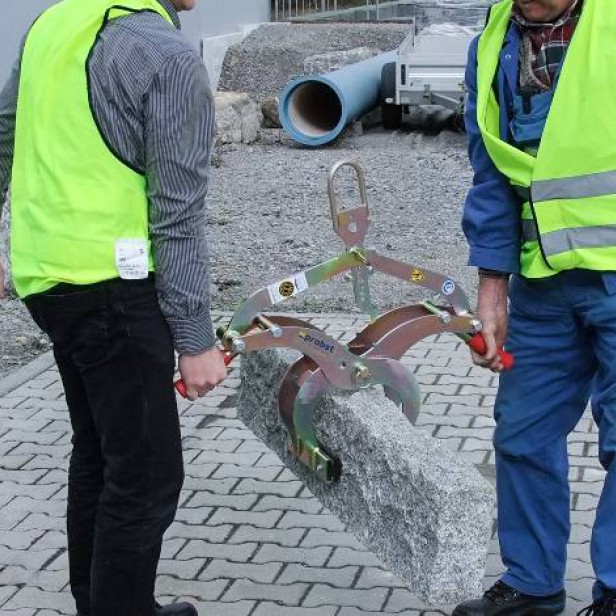 Probst EASYGRIP EXG λαβή για κράσπεδα και πλάκες Probst EASYGRIP EXG αρπάγη πλακών πεζοδρομίου Probst EASYGRIP EXG λαβή για τοποθέτηση πλακών Probst EASYGRIP EXG χρήση με περονοφόρο ή γερανό