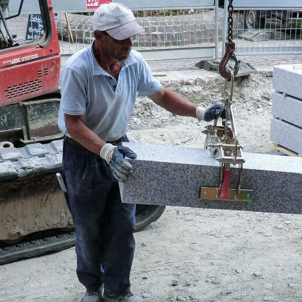 Probst EASYGRIP EXG Border Stone Handle EASYGRIP EXG Border Stone Handle Probst EASYGRIP EXG Border Stone Handle in use Probst EASYGRIP EXG Border Stone Handle by Probst