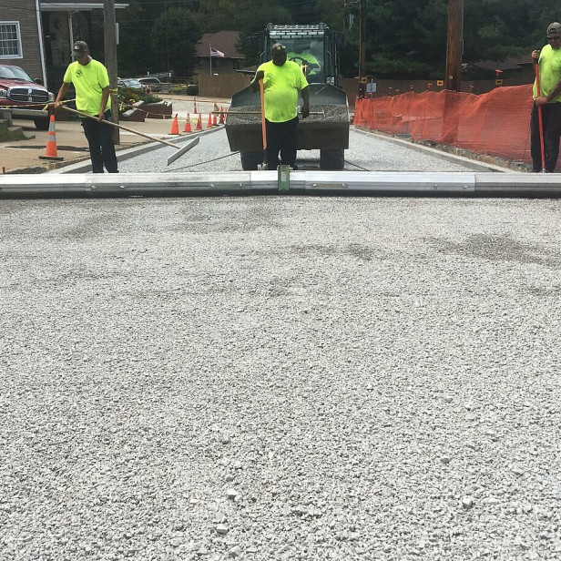 Telescopic Screeding System TAS-UNI max 600kg