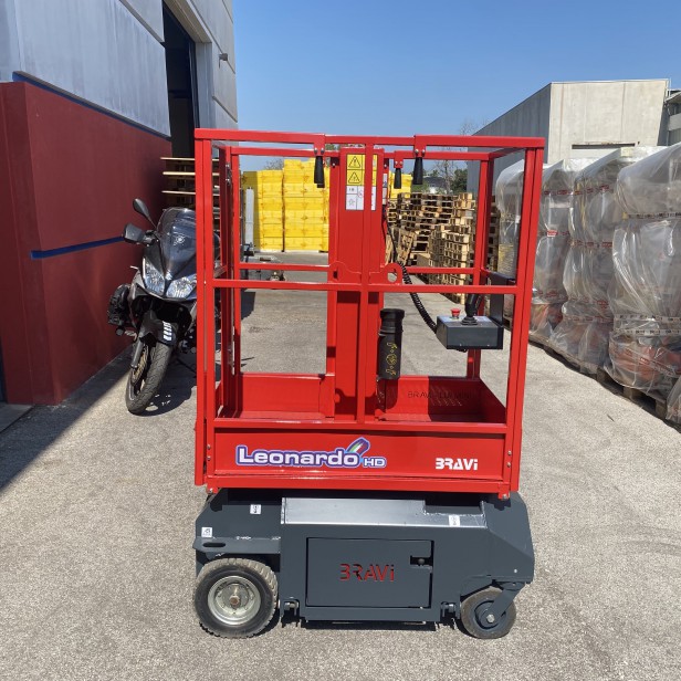 USED LEONARDO HD 4,9m WORKING HEIGHT