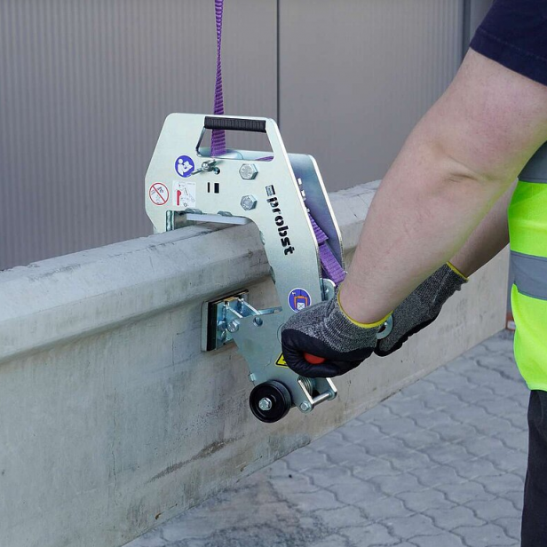 Probst PC-200 panel clamp, Probst PC200 concrete panel clamp, PC-200 lifting clamp, panel clamp for concrete panels