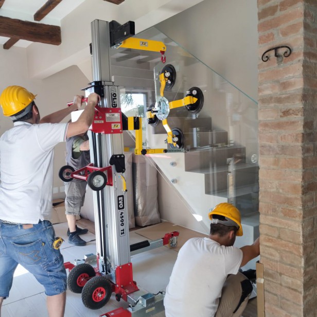 GOLIA EVO 2.0 4500TS Manual Glass Lifting System for professional use