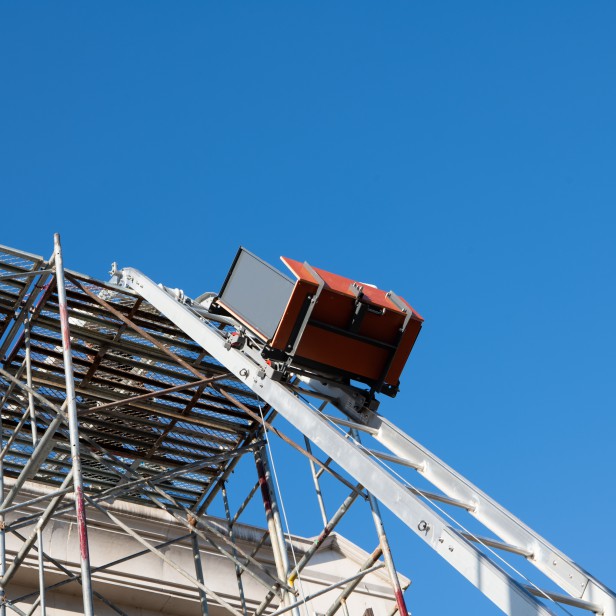 3S INDUSTRY BATTERY LADDER HOIST MH04L120 - 10M 120KG