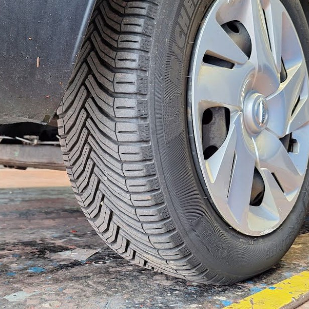 USED  ARTICULATED MOUNTED BOOM LIFT KLUBB TRUCK  120KG 10m (2018)