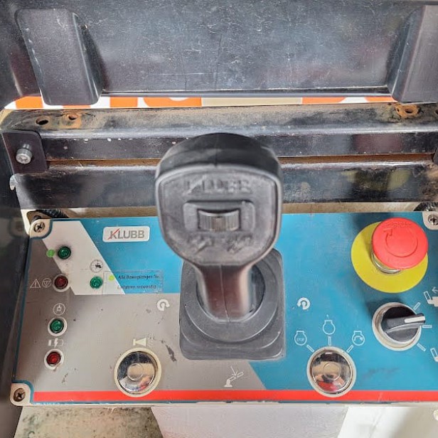 USED  ARTICULATED MOUNTED BOOM LIFT KLUBB TRUCK  120KG 10m (2018)