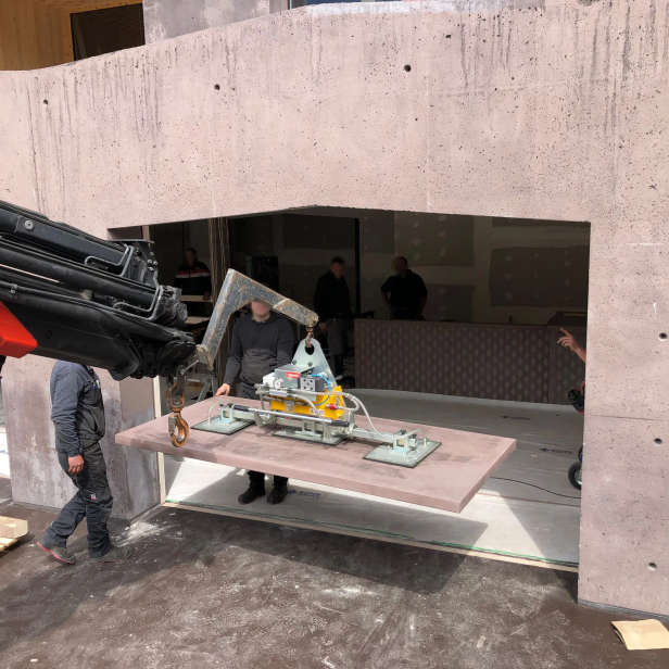 ΒΕΝΤΟΥΖΑ ΑΝΥΨΩΣΗΣ ΓΙΑ ΤΟΠΟΘΕΤΗΣΗ  ΠΛΑΚΩΝ ΣΚΥΡΟΔΕΜΑΤΟΣ & ΠΕΤΡΑΣ (με μπαταριες )RIGHETTI M3B ΈΩΣ 1500KG