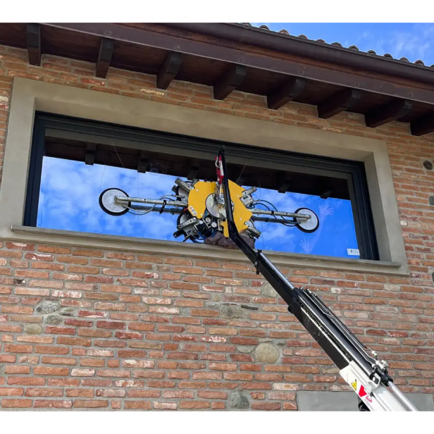  VACUUM LIFTER  for GLASS  (WITH BATTERIES )RIGHETTI VB4+4 RCMBM 800kg