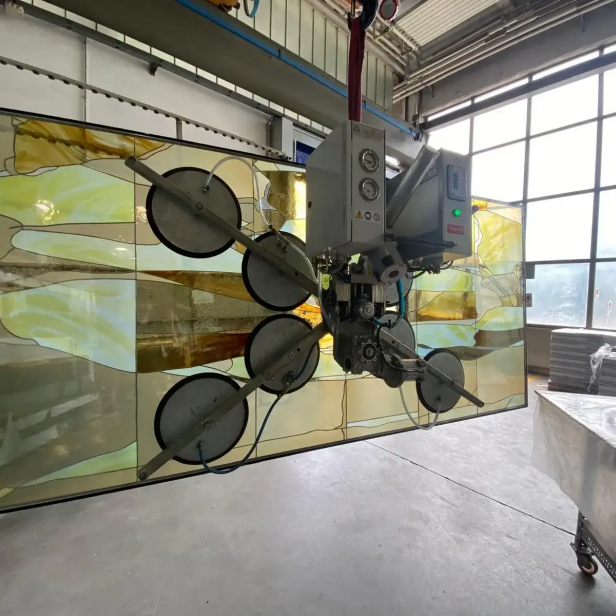  VACUUM LIFTER  for GLASS  (WITH BATTERIES )RIGHETTI  VB4+4 RCEBE XL 800kg