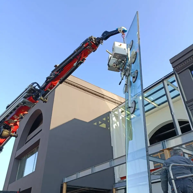  VACUUM LIFTER  for GLASS  (WITH BATTERIES )RIGHETTI  VB4+4 RCEBE XL 800kg