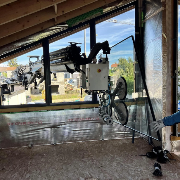 ΒΕΝΤΟΥΖΑ ΑΝΥΨΩΣΗΣ ΓΙΑ ΤΟΠΟΘΕΤΗΣΗ ΤΖΑΜΙΩΝ  (με μπαταριες )RIGHETTI   VB4+4 RCEBE d4 XL 1200kg