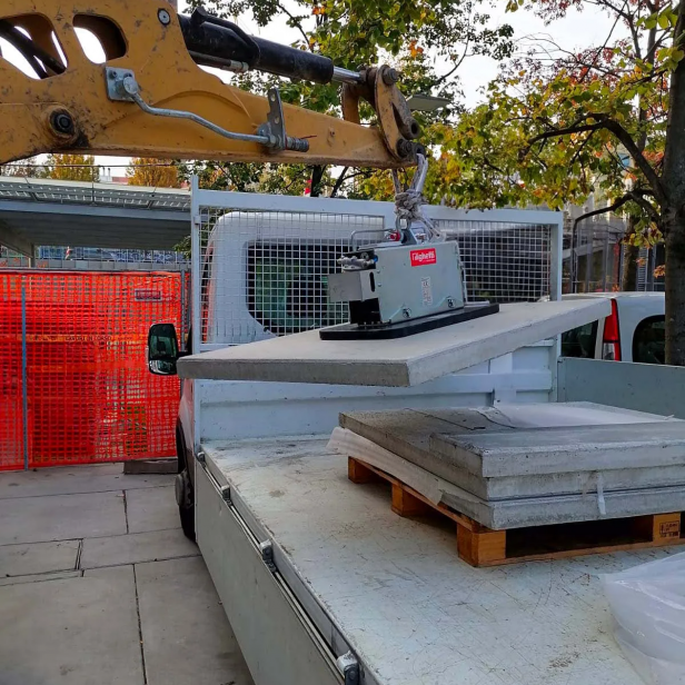 ΒΕΝΤΟΥΖΑ ΑΝΥΨΩΣΗΣ ΓΙΑ ΤΟΠΟΘΕΤΗΣΗ  ΠΛΑΚΩΝ ΣΚΥΡΟΔΕΜΑΤΟΣ & ΠΕΤΡΑΣ (με μπαταριες )RIGHETTI S1-B ΕΩΣ  600KG 