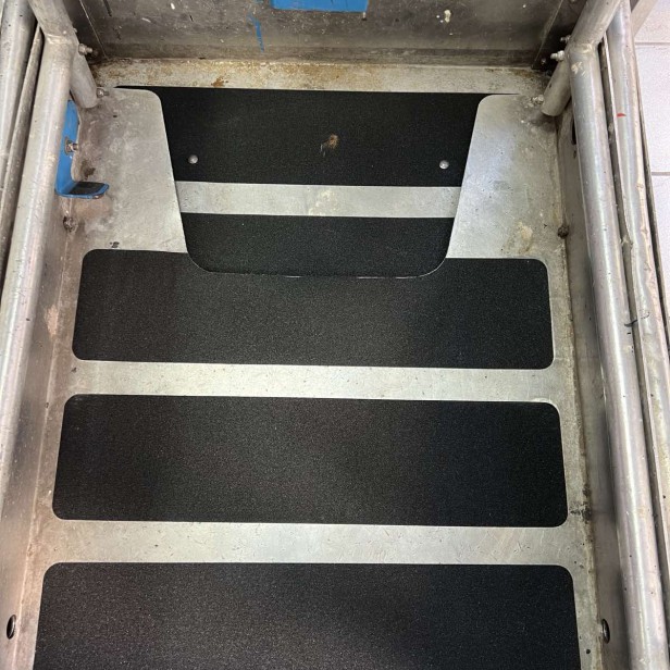 USED  Genie GR-20  WORK PLATFORM FOR 8Μ Working Height