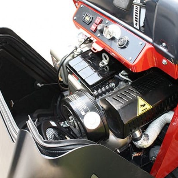 HINOWA TRACKED MINI DUMPER HS701 WITH HIGH-TIP 550kg