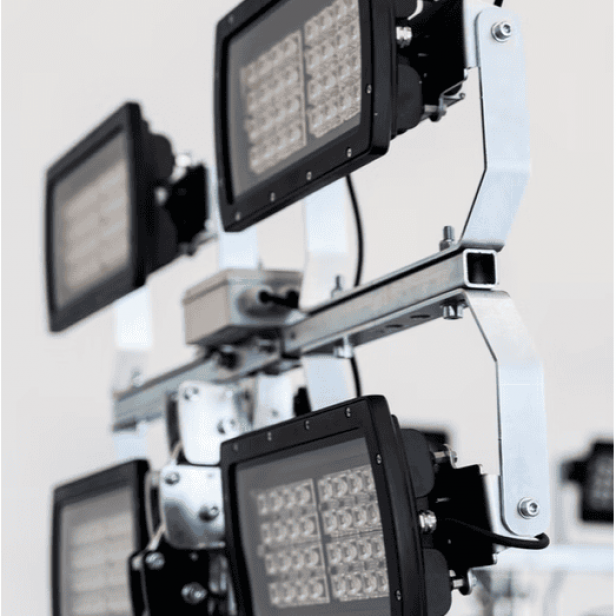 ITALTOWER LIGHTING TOWER WITH POWER GENERATOR & MANUAL LIFTING SYSTEM PEGASO UP TO 5.5M ILLUMINATED AREA 7000 SQM