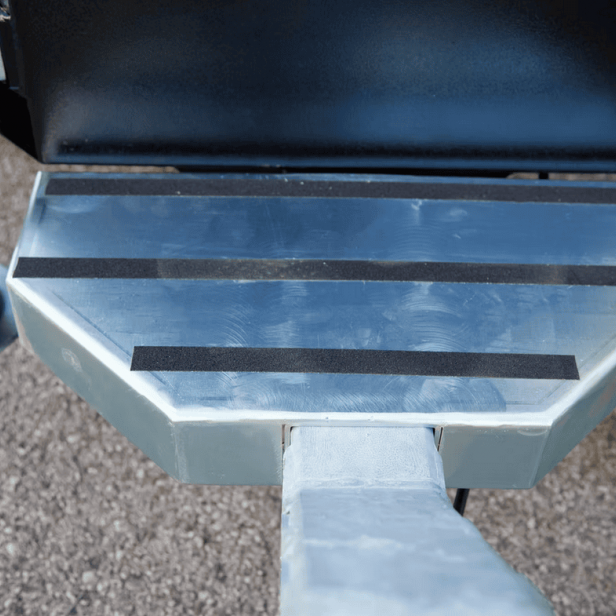 ITALTOWER LIGHTING TOWER WITH POWER GENERATOR & HYDRAULIC LIFTING SYSTEM POLAR UP TO 8.5M ILLUMINATED AREA 9300SQM